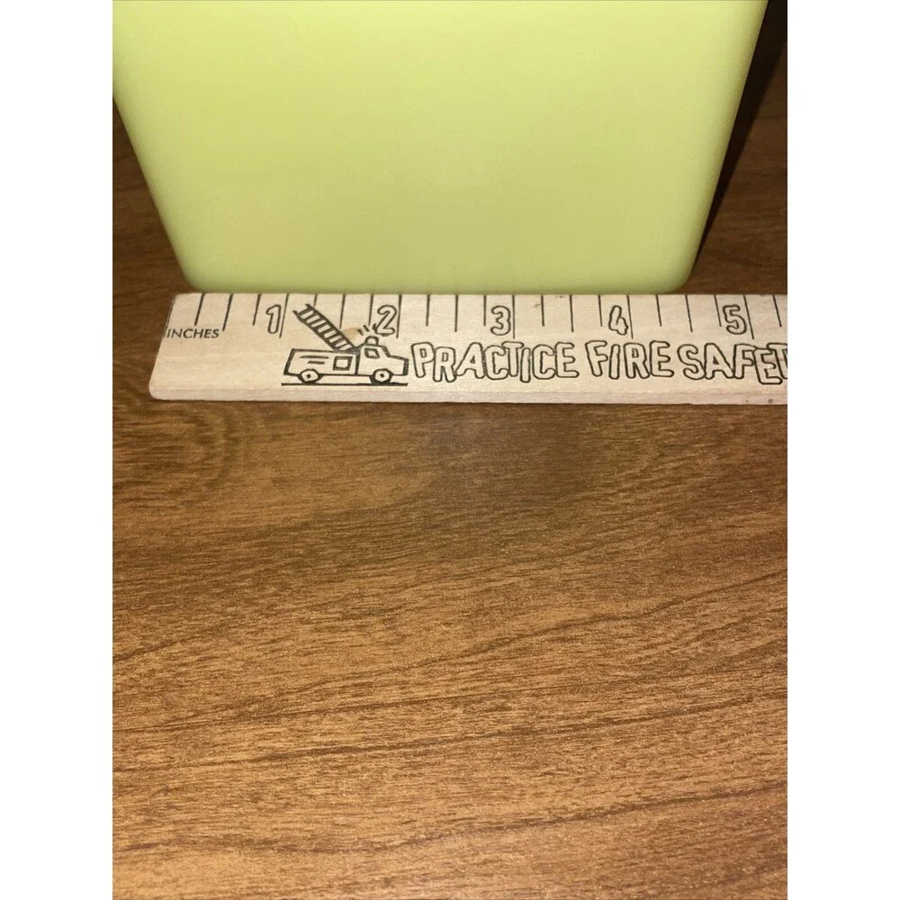 Tupperware Replacement Yellow Shelf Saver Container 1243-2 NO LID